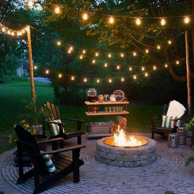 Guirnalda de luces con bombillas Bivolt impermeables para jardín - GardenLuxe